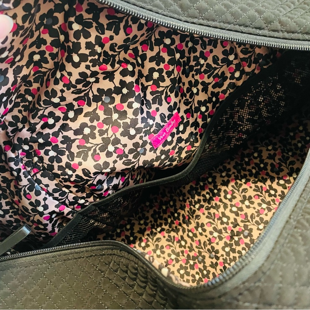 Vera Bradley Black Quilted Large Original Duffel Bag w/ Pink Leopard Lining - Picture 5 of 8